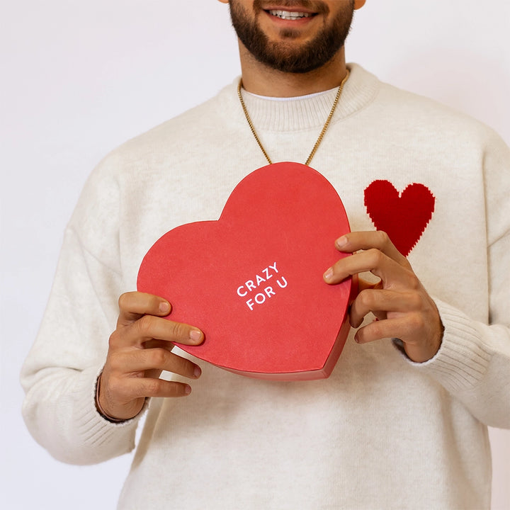 Love at First Wear – Heart Earrings & Red Roses Gift Set