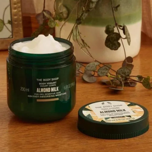 The Body Shop Almond Yoghurt