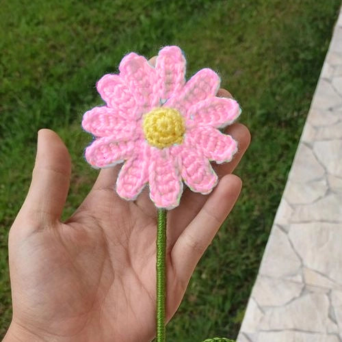 Crochet Pink Daisy Flower