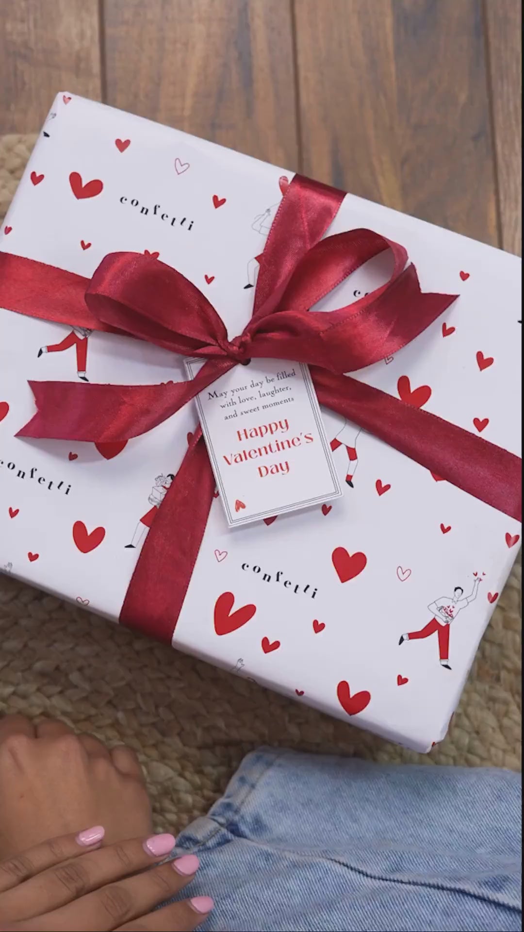 The 7 Days of Us” Valentine Gift Box