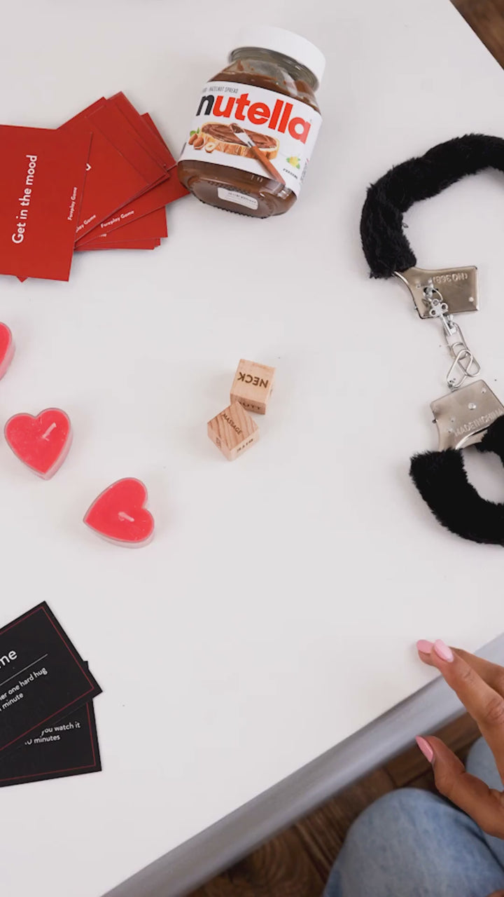 Spice Things Up Couple Bonding Box