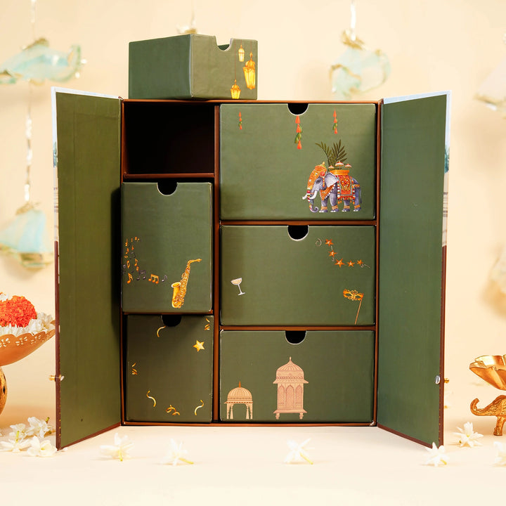 Green Advent Box
