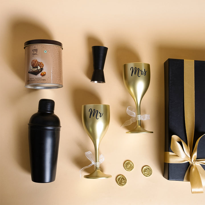 Toast & Treats Hamper - Golden Glasses, Mixer Kit & Chocolate Popcorn