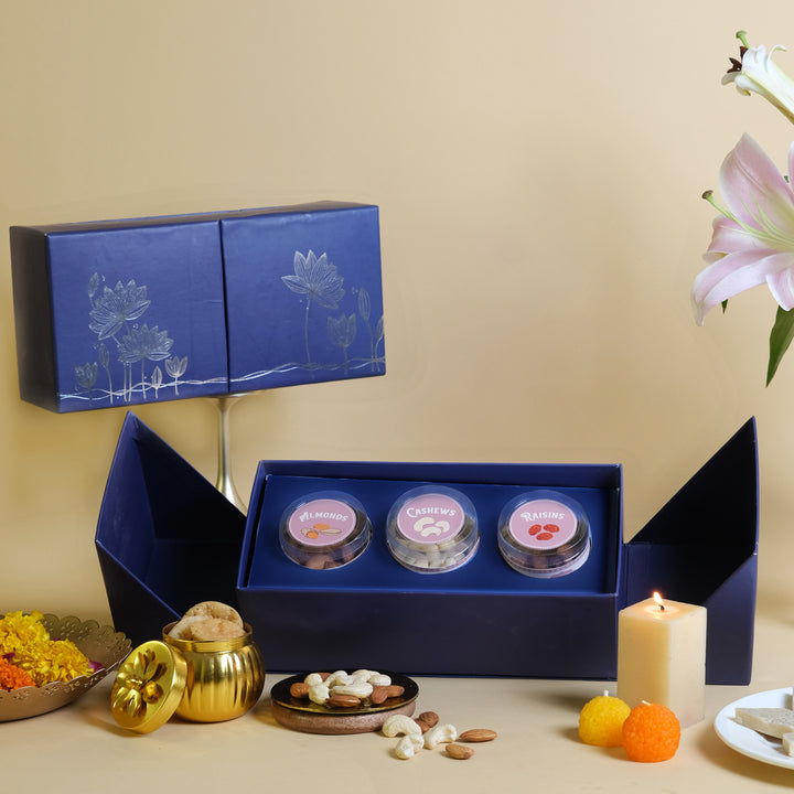 Traditional Nuts & Raisins Gift Hamper