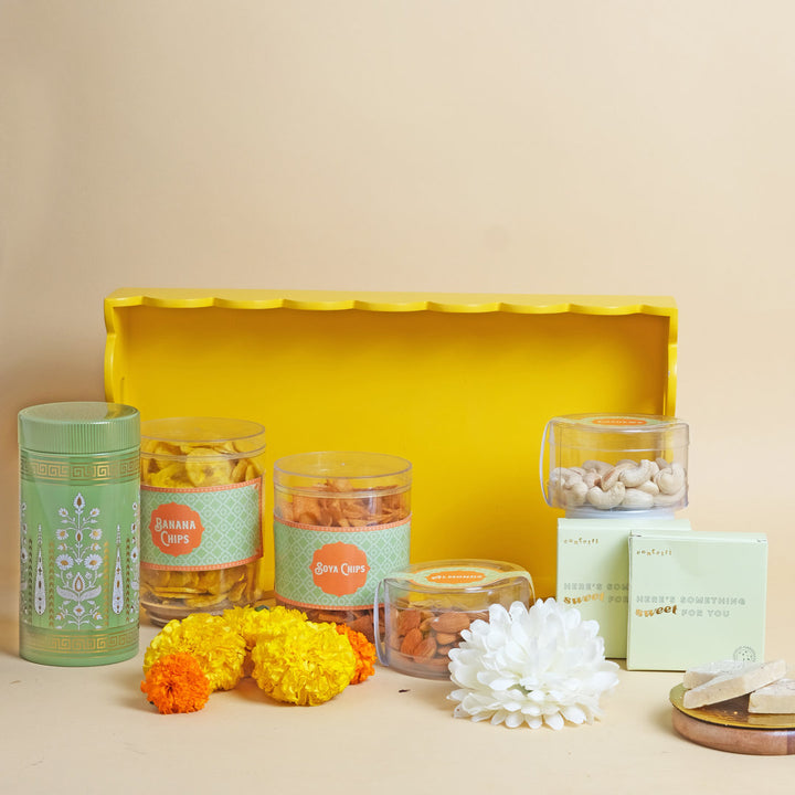 Nutty Delight and Healthy Snacks Festive Hamper