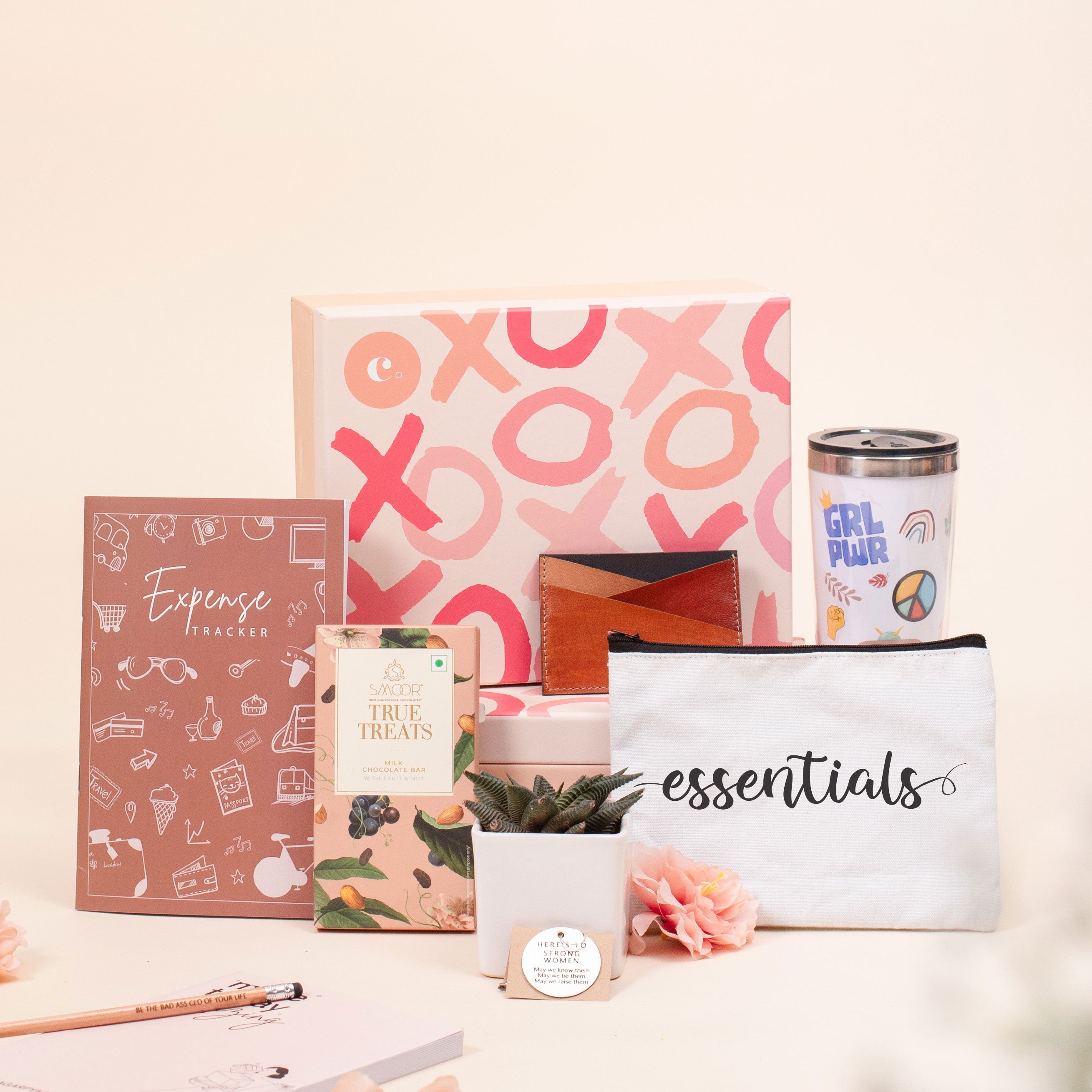 Buy/Send Pretty in Pink Gift Box For Sister Online- FNP