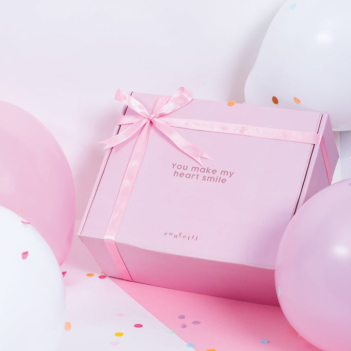 confetti-gifts-pink-birthday-gift-hamper