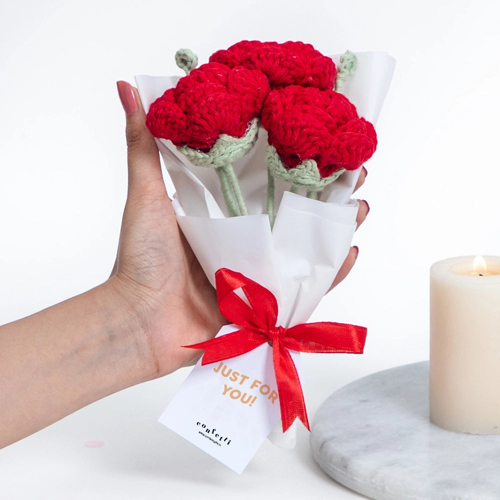 Mini Rose Crochet Bouquet