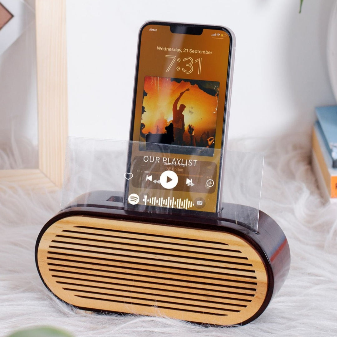 Wooden Mobile Sound Amplifier with Spotify Plaque