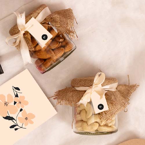 AlmondandCashew-confetti-gifts