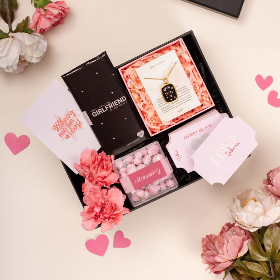 Romantic Birthday Gift for Girlfriend Online - Fabunora
